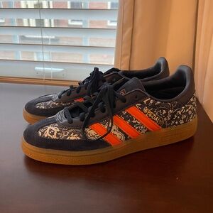 NEW Never Worn Men’s Handball Spezial Adidas Sneakers - Navy and Orange, Size 7